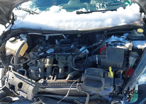 2015 Ford Fiesta Se z USA, uszkodzony, nr VIN 3FADP4BJ0FM163530